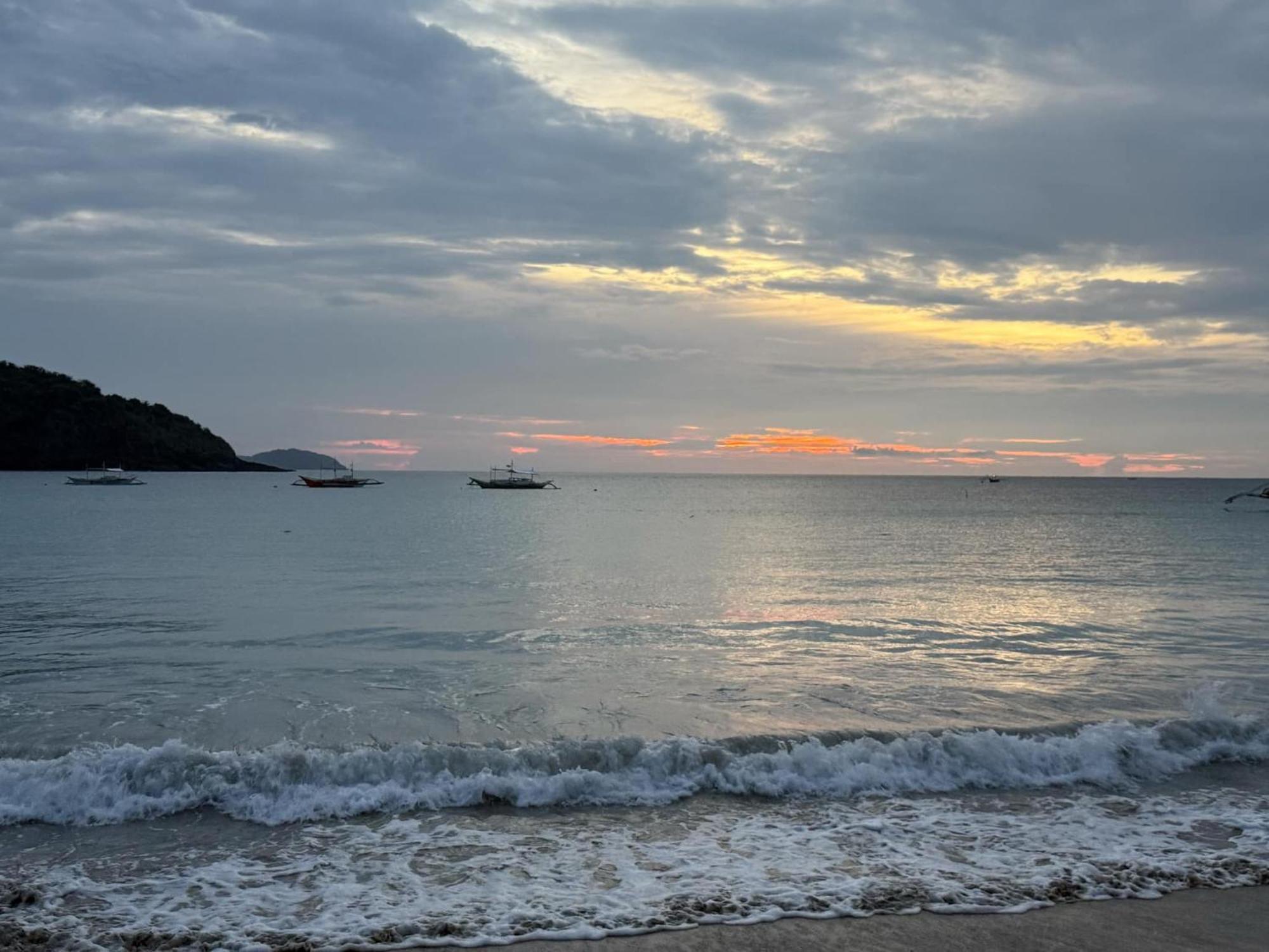 Bed and Breakfast Baybayon Sunset Эль-Нидо Экстерьер фото